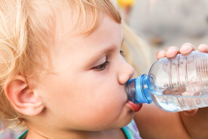 Babywasser wirklich notwendig, Babywasser oder Leitungswasser, Wasser für Babys