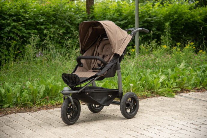 Regan Janice Stamboom Outdoor Kinderwagen - ideal für Geländetouren + Joggen | Babyartikel.de  Magazin