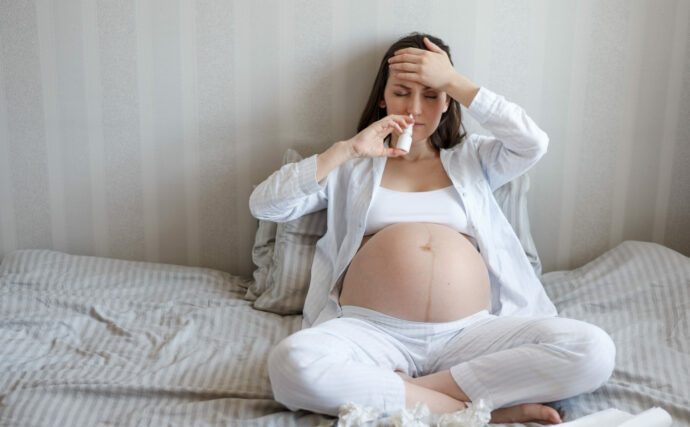 nasenspray in der schwangerschaft schwanger erkaeltet nase verstopft