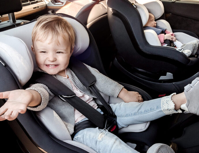 reboarder kindersitze, baby und kleinkind in reboardern im auto